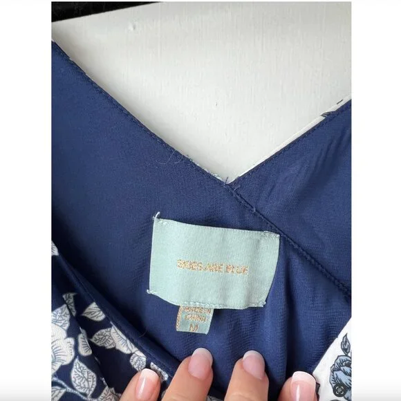 Asymmetric Blue Floral Dress - Picture 5 of 7